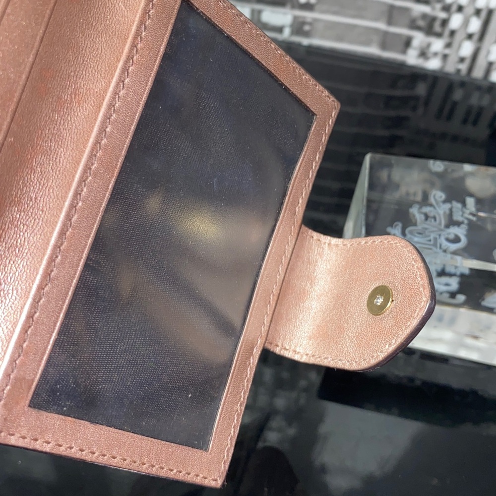 Authentic Gucci Micro GG Guccissima Heart Card Holder - Picture 10 of 12